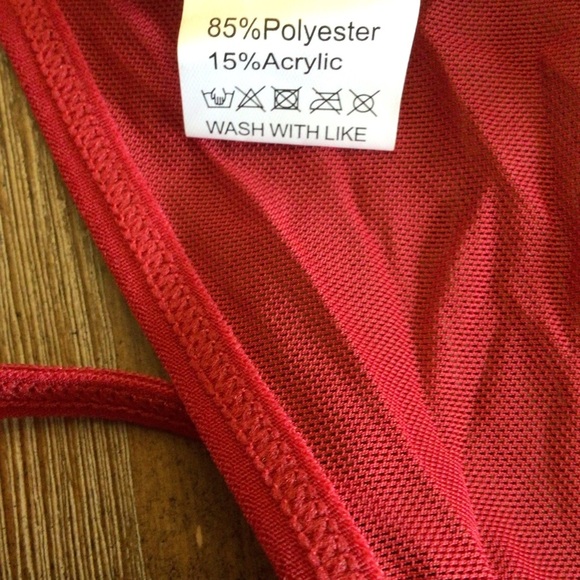 Womens Plus Size 2pc Sexy Red Keyhole Halter Neckline Nightie & Panty Set - Picture 10 of 13